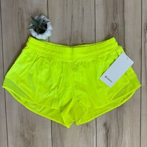 Lululemon Hotty Hot LR Shorts Highlight Yellow Size 10 NEW!